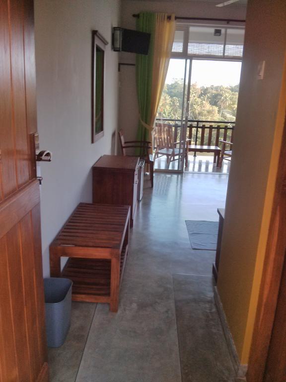 Lotus Villa Holiday Resort Matara Room photo
